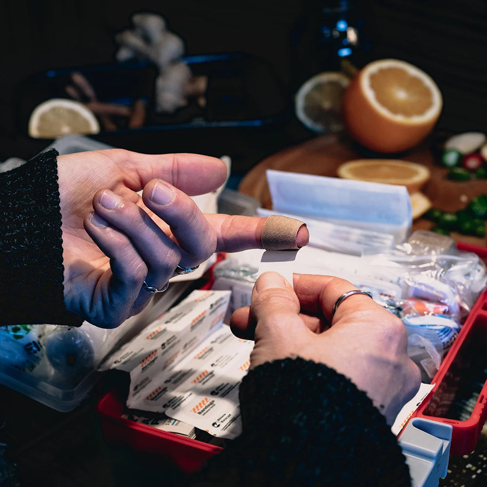 Rhino Rescue full-featured first aid kit, home and office emergency medical supplies, suitable for school, car, outdoor, travel